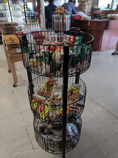 Grocery Store «Bazaar Food Market», reviews and photos, 10255 SW Canyon Rd, Beaverton, OR 97005, USA