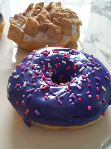 Donut Shop «River Oaks Donuts», reviews and photos, 3601 Westheimer Rd, Houston, TX 77027, USA