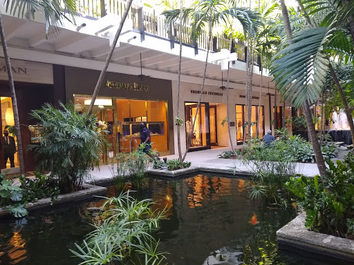 Department Store «Saks Fifth Avenue», reviews and photos, 9700 Collins Ave, Bal Harbour, FL 33154, USA