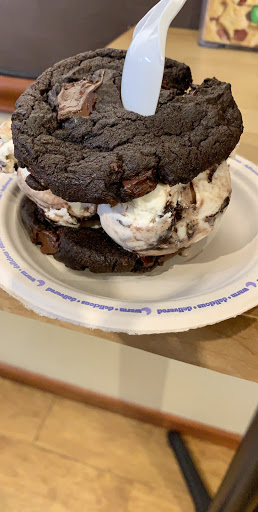 Cookie Shop «Insomnia Cookies», reviews and photos, 918 W Grace St, Richmond, VA 23220, USA