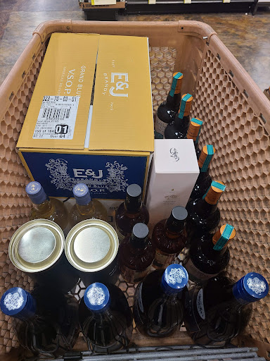 Wine Store «Total Wine & More», reviews and photos, 471 S Associated Rd, Brea, CA 92821, USA