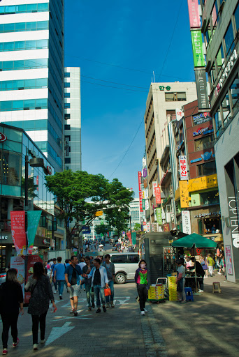 Stores to buy nail polish Seoul