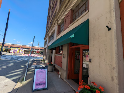 Mahla & Co Antiques in Pittsburgh, PA