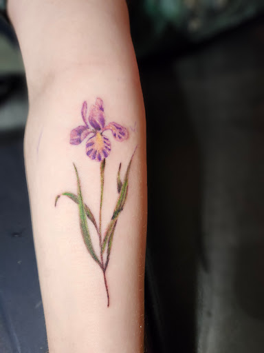 Explore filler tattoo ideas for guys, creative tattoo ideas in Owensboro, available at Shaka Tattoo owensboro ky