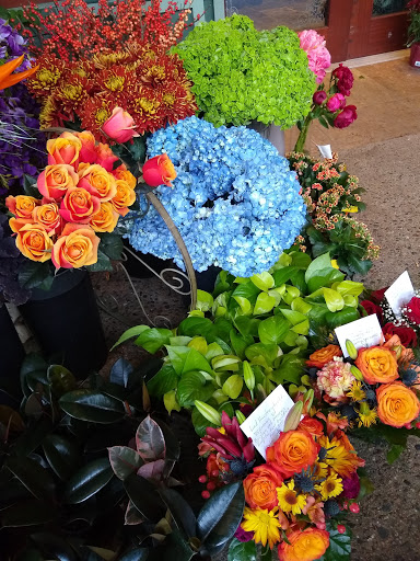 Florist «Fern by Boston Rose Florist», reviews and photos, 225 Massachusetts Ave, Boston, MA 02115, USA