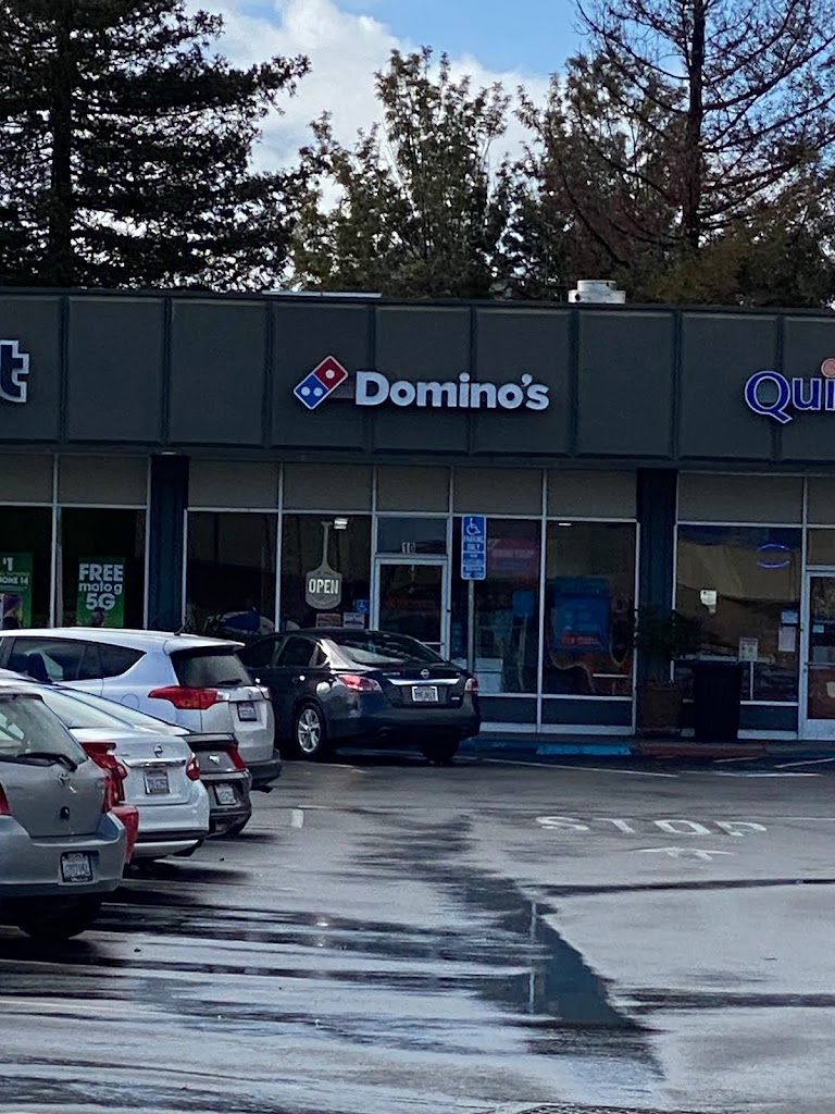 Domino's Pizza 94952