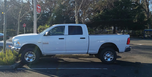 Car Dealer «Hanlees Chrysler Dodge Jeep Ram Kia», reviews and photos, 4318 Chiles Rd, Davis, CA 95618, USA