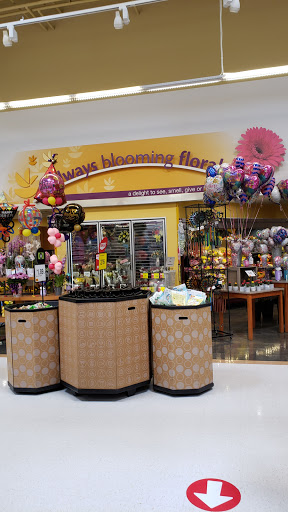 Grocery Store «Super Stop & Shop», reviews and photos, 600 Kinderkamack Rd, Emerson, NJ 07630, USA