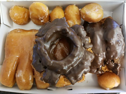 Donut Shop «Miss Donuts», reviews and photos, 2520 Robertson Blvd, Los Angeles, CA 90034, USA