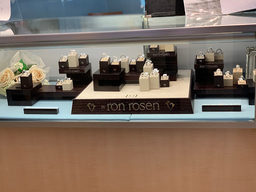 Jewelry Store «The Jewelry Gallery», reviews and photos, 32 S Liberty Dr, Stony Point, NY 10980, USA