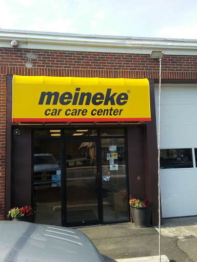 Auto Repair Shop «Meineke Car Care Center», reviews and photos, 1050 Main St, Willimantic, CT 06226, USA