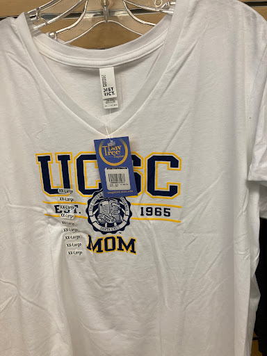 Book Store «Bay Tree Bookstore», reviews and photos, 420 Hagar Dr, Santa Cruz, CA 95064, USA