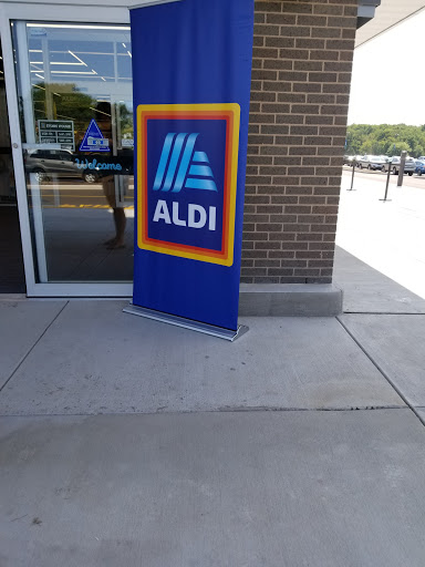 Supermarket «ALDI», reviews and photos, 2714 Dekalb Pike, East Norriton, PA 19401, USA
