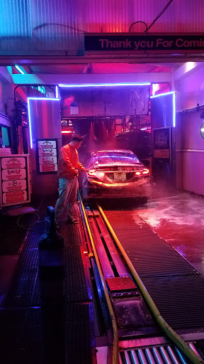 Car Wash «Washman Car Wash Mission Bay San Diego», reviews and photos, 2572 Clairemont Dr, San Diego, CA 92117, USA