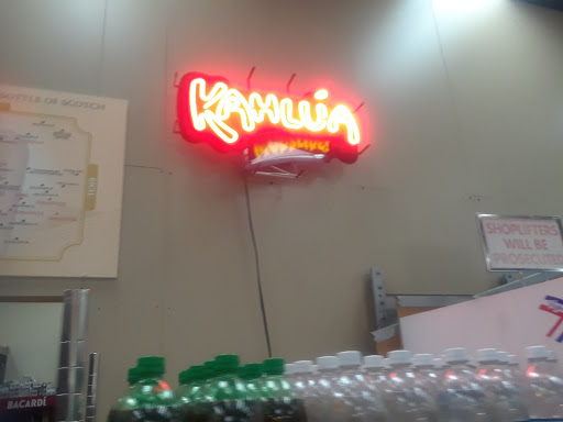 Liquor Store «Beaverton Liquor», reviews and photos, 11423 SW Beaverton Hillsdale Hwy, Beaverton, OR 97005, USA