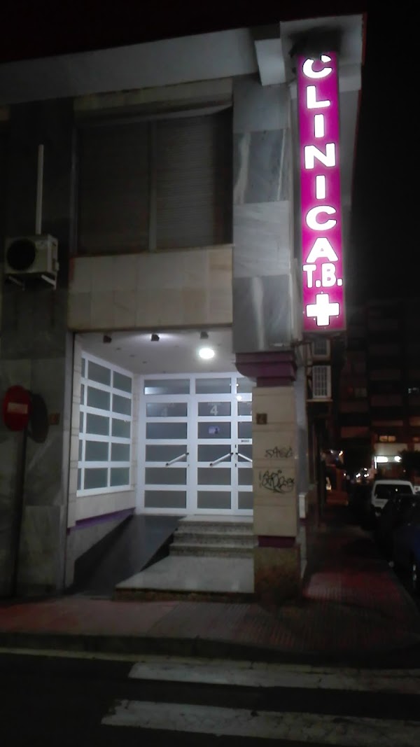 Clínica Internacional Torres Bermejas