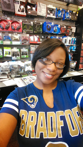 Video Game Store «GameStop», reviews and photos, 8025 W Florissant Ave #320, Jennings, MO 63136, USA