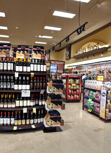 Grocery Store «Safeway», reviews and photos, 200 S 3rd St, Renton, WA 98057, USA