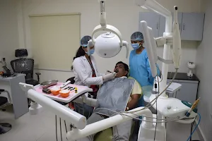 Toot Dental Clinic - Best Dental Hospital in Vikrampuri, Hyderabad image