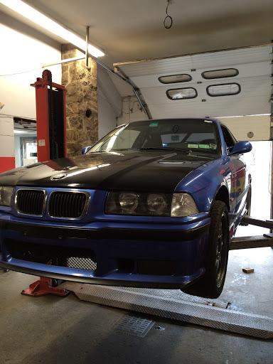 Auto Body Shop «M&J Automotive LLC», reviews and photos, 2661 Long Ridge Rd, Stamford, CT 06903, USA