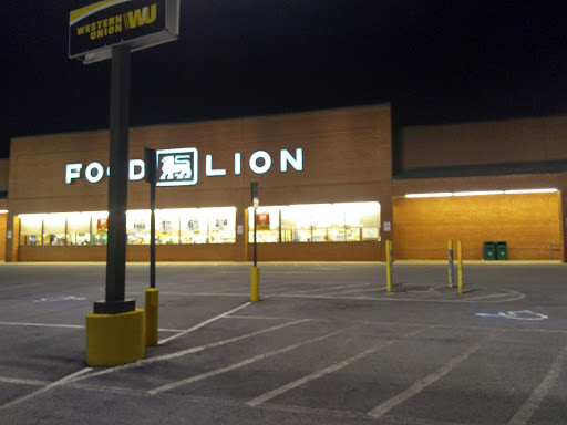 Grocery Store «Food Lion», reviews and photos, 511 E Baltimore St, Taneytown, MD 21787, USA