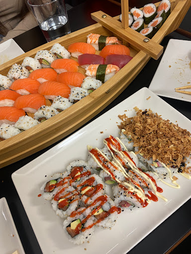 Qin sushi bar