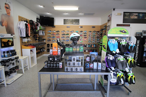 Running Store «Clever Training», reviews and photos, 1519 Gulf Blvd #1, Indian Rocks Beach, FL 33785, USA