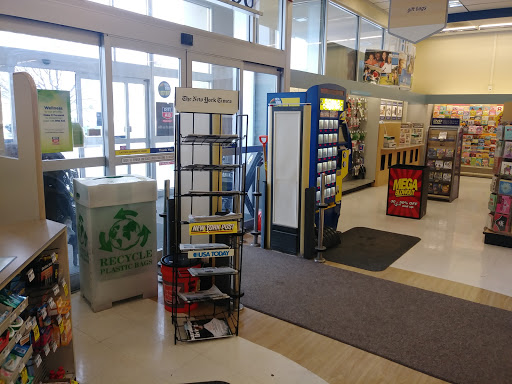 Shopping Mall «Wilton Mall», reviews and photos, 3065 NY-50, Saratoga Springs, NY 12866, USA