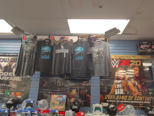 GameStop, 1800 4 Seasons Blvd, Hendersonville, NC 28792, USA, 