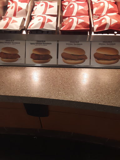 Fast Food Restaurant «Chick-fil-A», reviews and photos, 300 Washington Ave SE, Minneapolis, MN 55455, USA