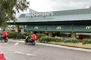 McDonald's Αιγάλεω image