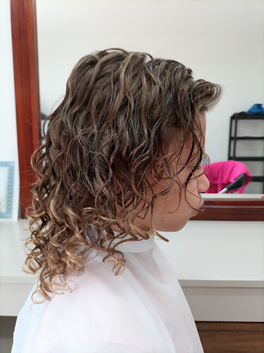 Logo da empresa - Studio Cachos Reais