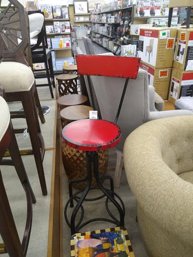 Home Goods Store «Tuesday Morning», reviews and photos, 1695 McFarland Blvd B, Northport, AL 35476, USA