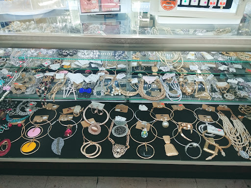 Cosmetics Store «Hair Joy Beauty Supply», reviews and photos, 3531 Cleveland Ave, Columbus, OH 43224, USA