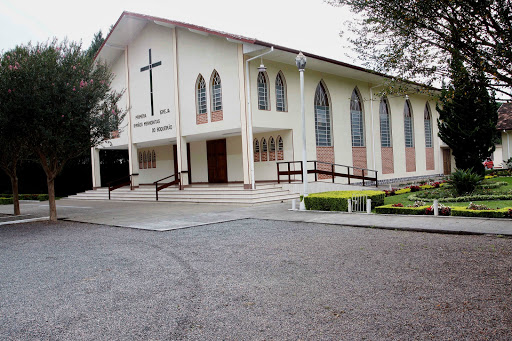 1ª Igreja Evangélica Irmãos Menonitas do Boqueirão - IEIMB - Igreja da Cruz Verde