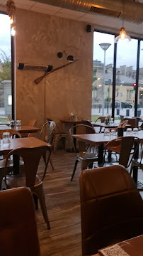 Atmosphère du Restaurant halal L'Atelier sur la Braise - Nanterre - n°9