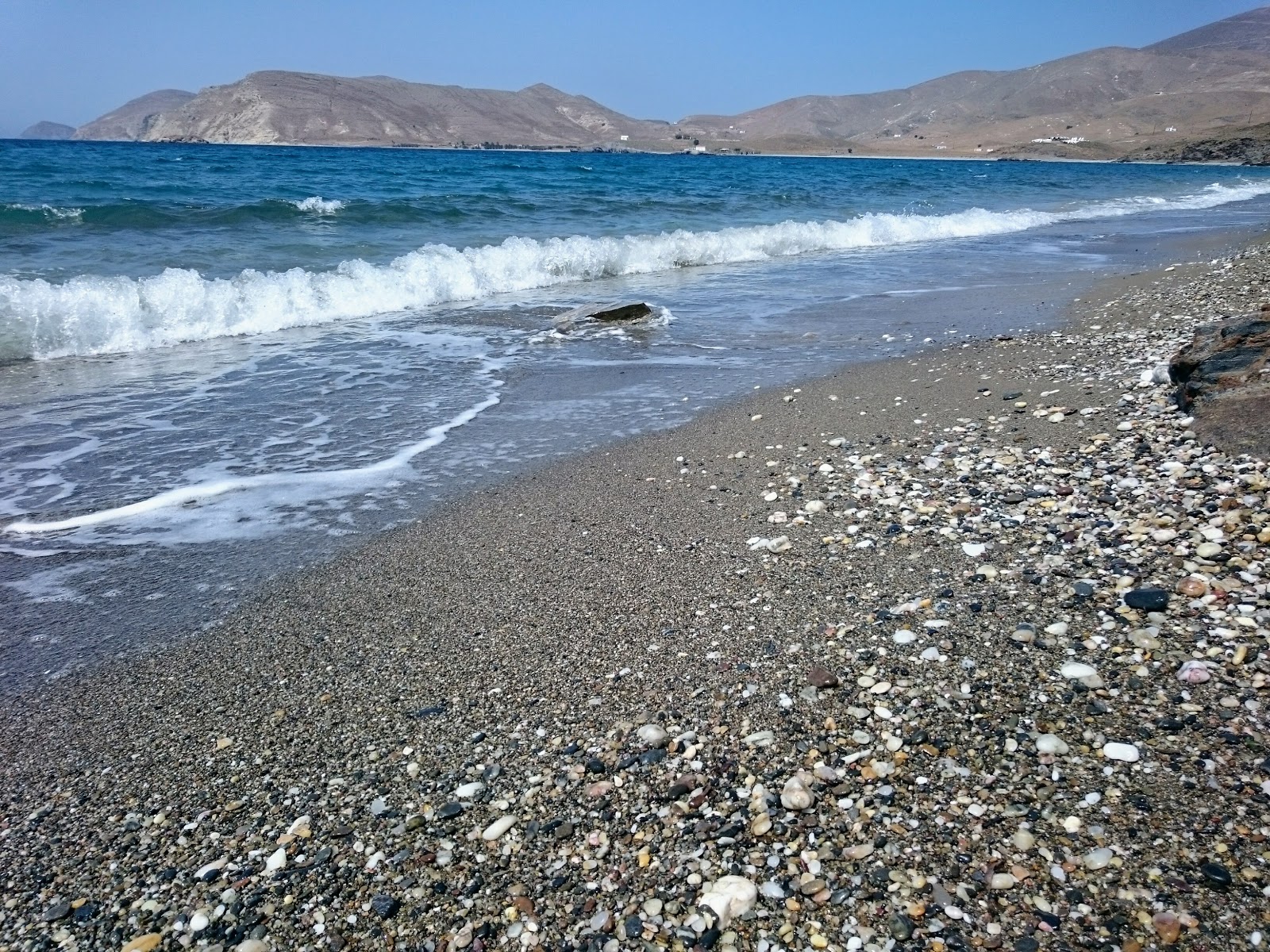 Paralia Lakka'in fotoğrafı geniş plaj ile birlikte
