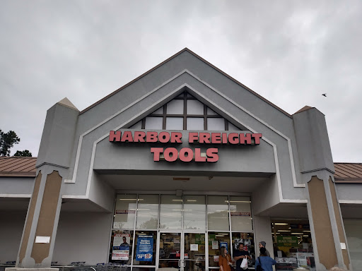 Hardware Store «Harbor Freight Tools», reviews and photos, 3400 Rogers Ave STE 100, Fort Smith, AR 72903, USA