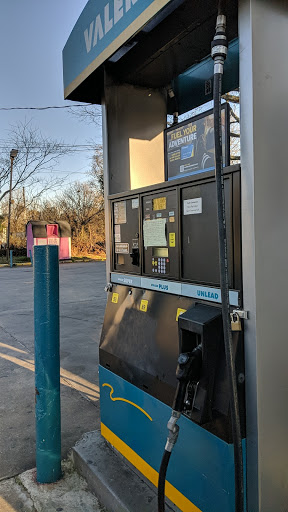 Gas Station «Valero», reviews and photos, 600 W Howard Ave, Decatur, GA 30030, USA