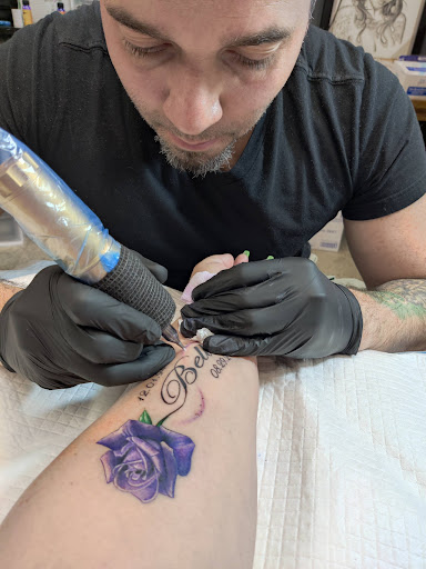 Tattoo Shop «Dallas Tattoo & Arts Company», reviews and photos, 2712 Live Oak St, Dallas, TX 75204, USA