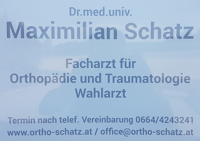 Dr. Maximilian Schatz