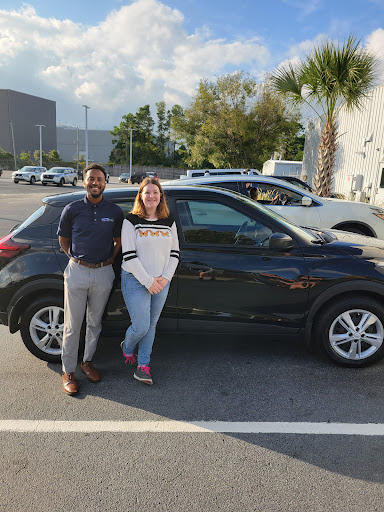 Nissan Dealer «Capital Nissan of Wilmington», reviews and photos, 5501 Market St, Wilmington, NC 28405, USA