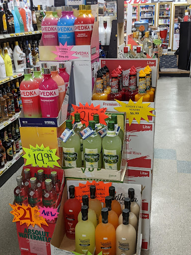 Liquor Store «Tiverton Liquor Store», reviews and photos, 65 Main Rd, Tiverton, RI 02878, USA