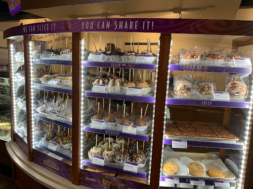 Chocolate Shop «Rocky Mountain Chocolate Factory», reviews and photos, 1419 1st Ave, Seattle, WA 98101, USA