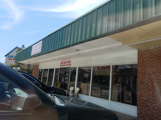 4DKS Thrift Store, 6744 S Lewis Ave, Tulsa, OK 74136, USA, 