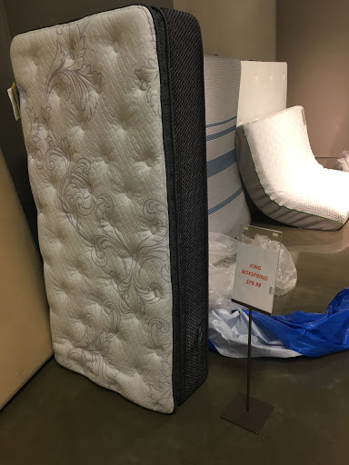 Furniture Store «Ashley HomeStore», reviews and photos, 1045 Crossroads Pkwy, Romeoville, IL 60446, USA