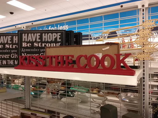 Clothing Store «Ross Dress for Less», reviews and photos, 2020 N 75th Ave, Phoenix, AZ 85035, USA