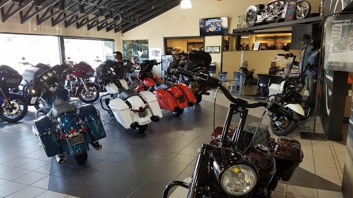 Harley-Davidson Dealer «Mancuso Harley-Davidson Central», reviews and photos, 535 N Loop W Fwy, Houston, TX 77018, USA