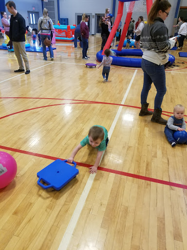 Community Center «Burt-Cobb Recreation Center», reviews and photos, 1011 Franklin St, Clarksville, TN 37040, USA