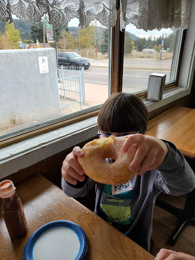 Donut Shop «Donut Mill», reviews and photos, 310 E Midland Ave, Woodland Park, CO 80863, USA